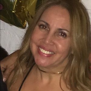 Meet your Posher, Sandra